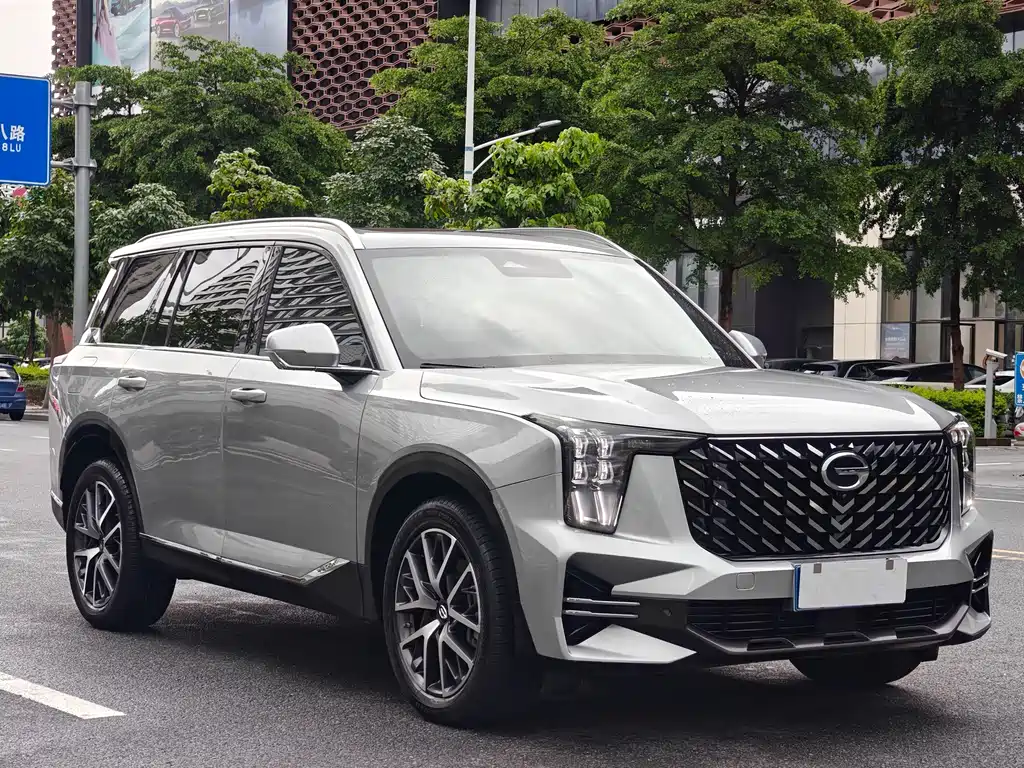 GAC Motor Trumpchi GS8 2022 — фото 3