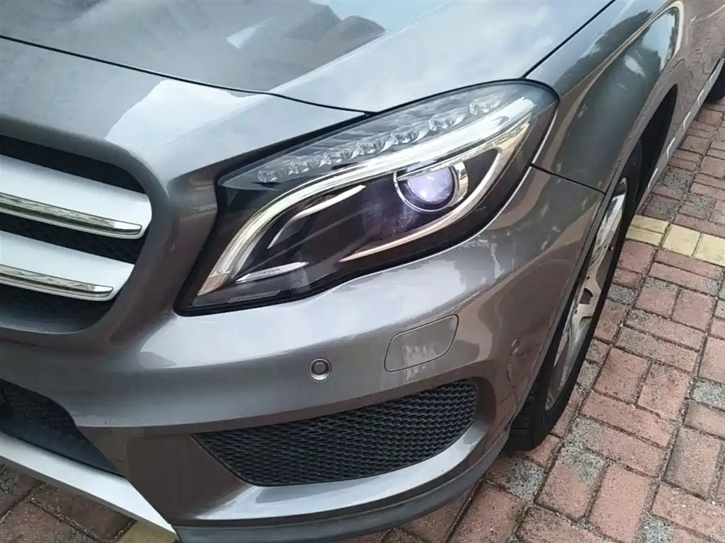 Mercedes-Benz GLA 2014 — фото 24