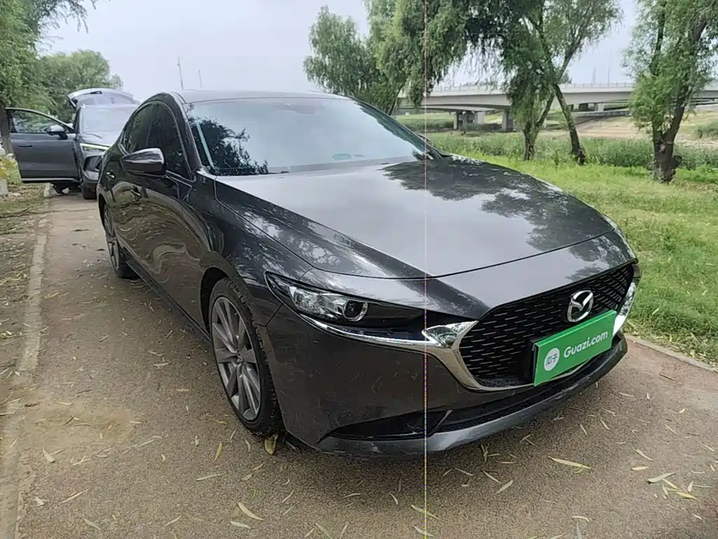 Mazda 3 Angkesela 2020