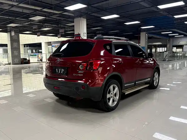 Nissan Qashqai 2015