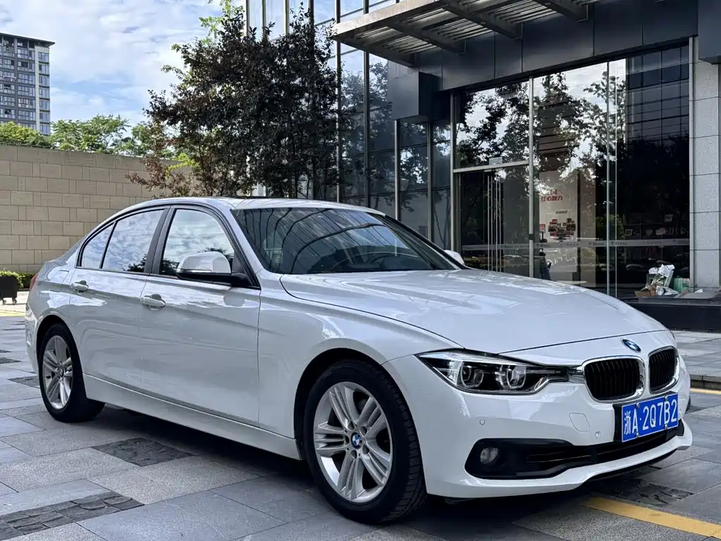 BMW 3 Series 2017