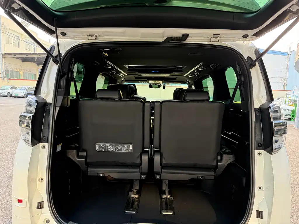 Toyota Vellfire 2019 — фото 6