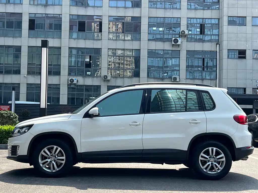 Volkswagen Tiguan 2016 — фото 3