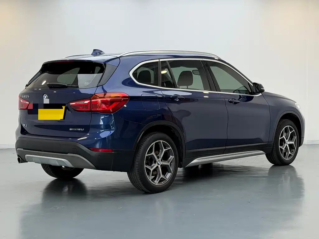 BMW X1 2019 — фото 4
