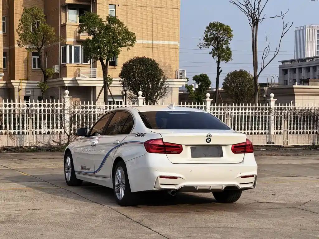 BMW 3 Series 2016 — фото 4
