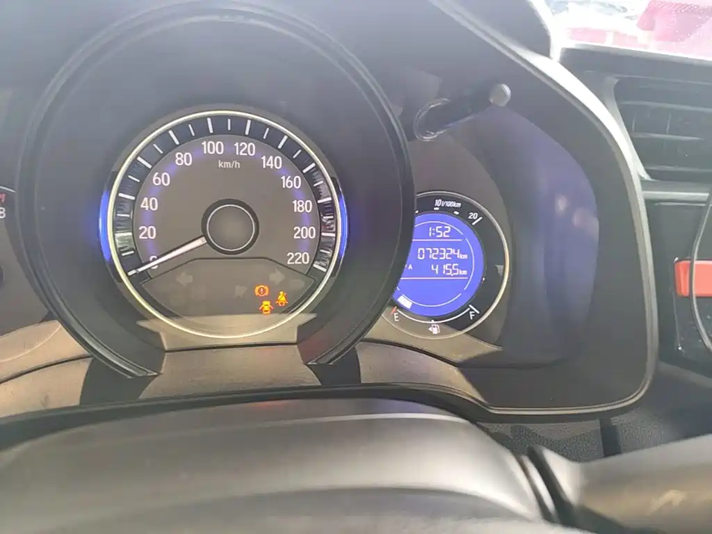 Honda Fit 2016 — фото 12