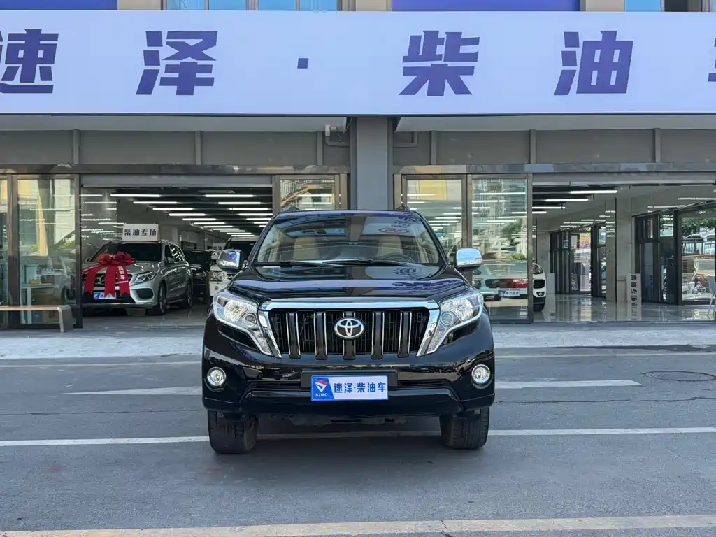 Toyota Prado 2017 — фото 2