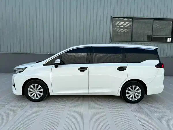 GAC Trumpchi M6 2021