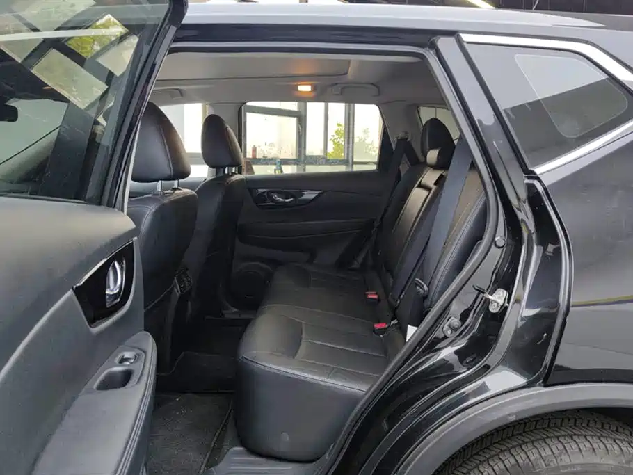 Nissan X-Trail 2020 — фото 10