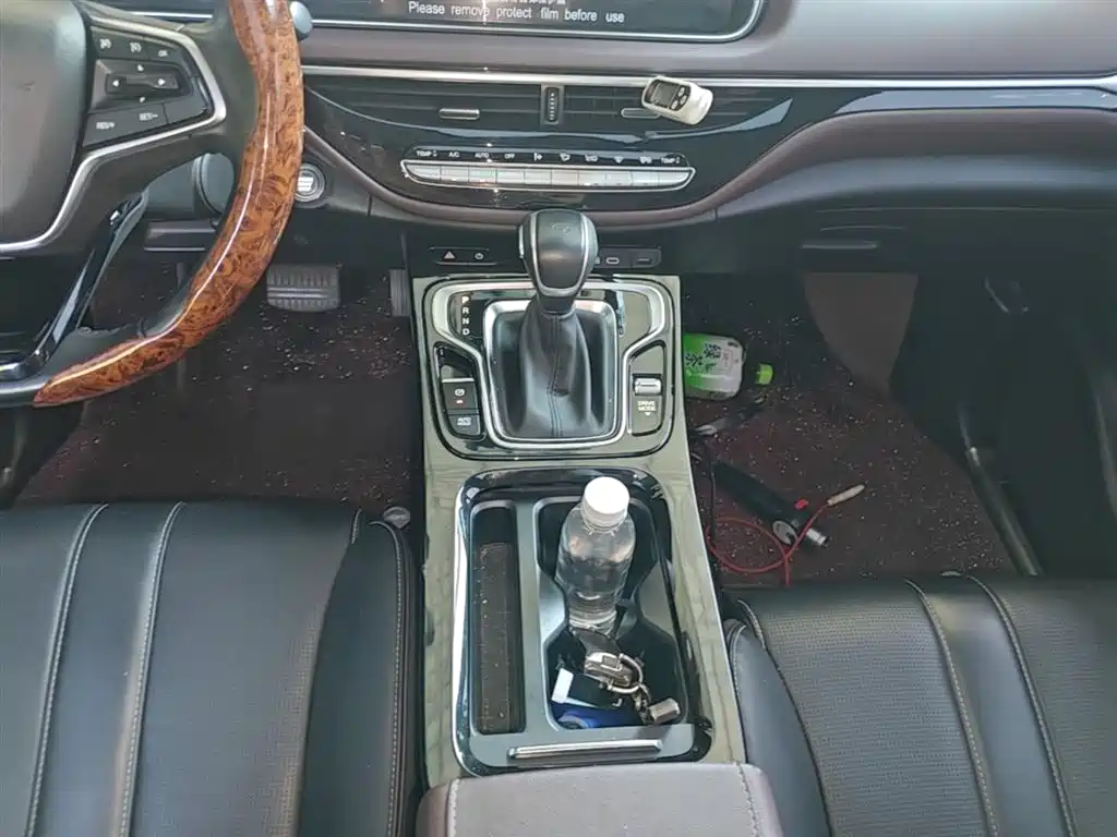 GAC Motor Trumpchi M6 2023 — фото 14