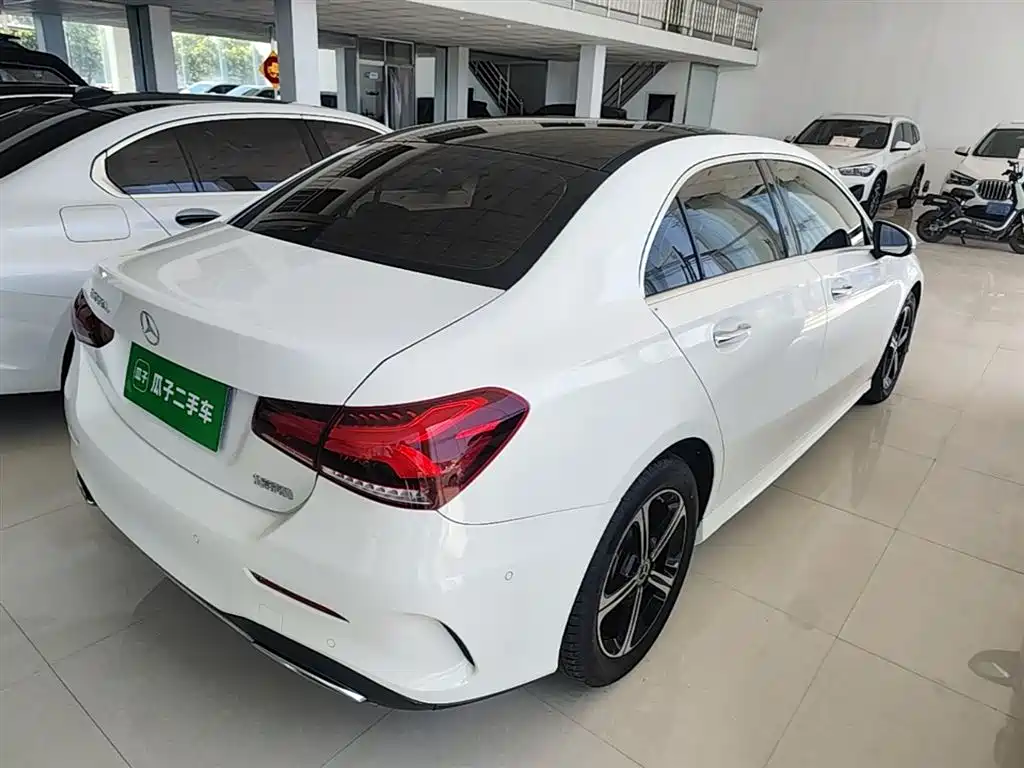 Mercedes-Benz A-Class 2023 — фото 7