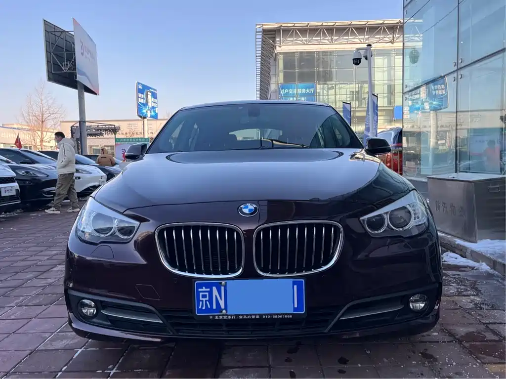 BMW 5 Series GT 2016 — фото 2