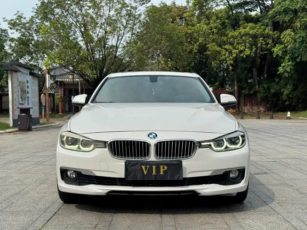 BMW 3 Series 2019 — фото 2