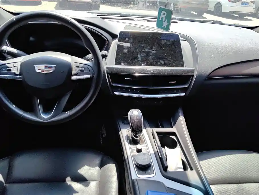 Cadillac CT5 2023 — фото 12