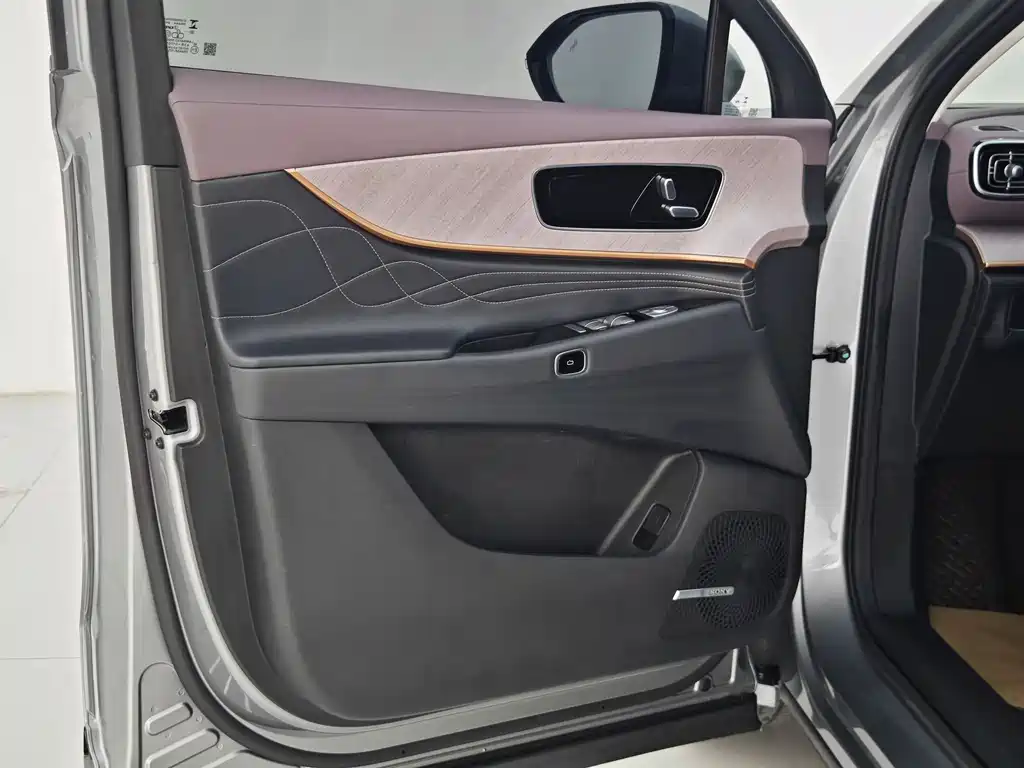 Chery Tiggo 9 C-DM 2024 — фото 25