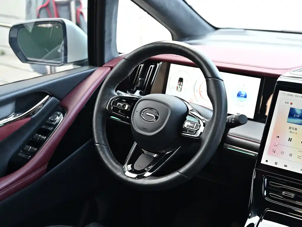 GAC Motor Trumpchi M8 2023 — фото 14