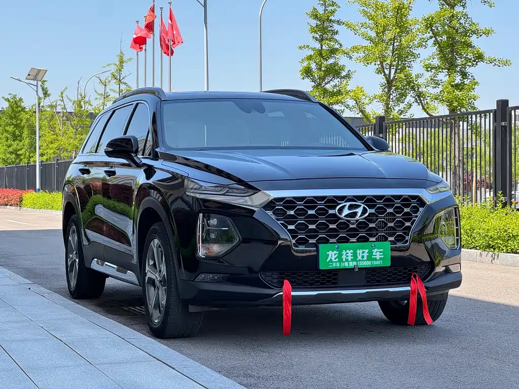 Hyundai Santa Fe 2022 — фото 3