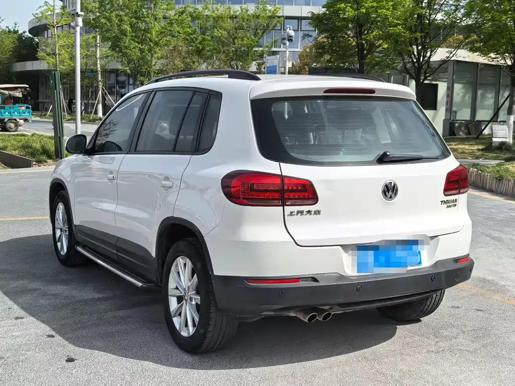 Volkswagen Tiguan 2017 — фото 9