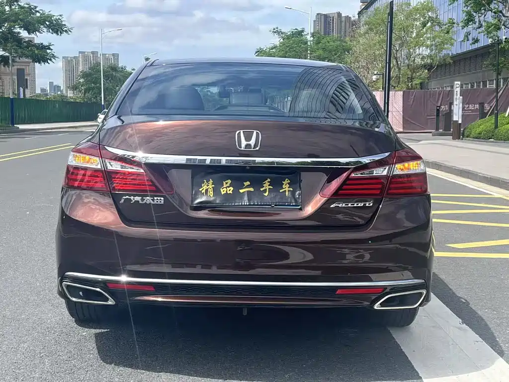 Honda Accord 2016 — фото 6