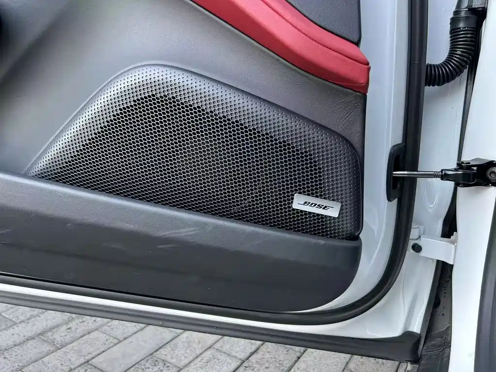 Porsche Panamera 2025 — фото 11