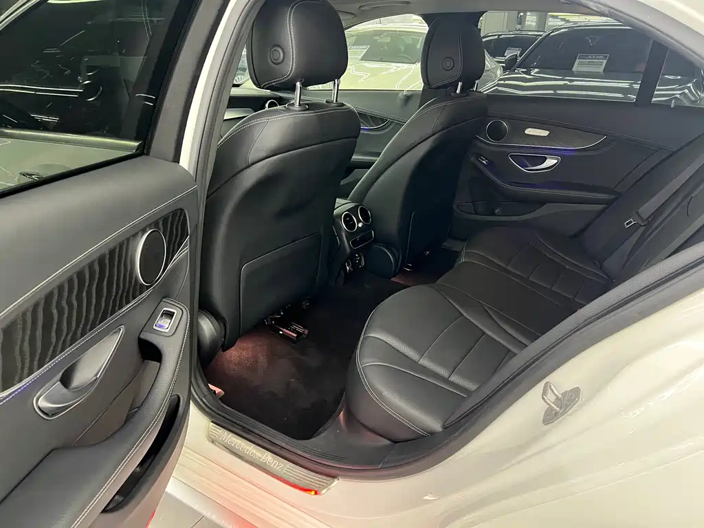 Mercedes-Benz C-Class 2020 — фото 8