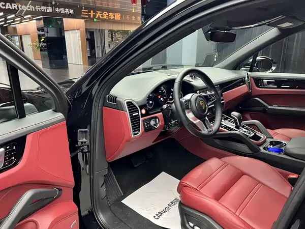 Porsche Cayenne 2019