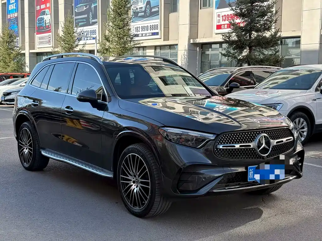 Mercedes-Benz GLC 2023 — фото 1