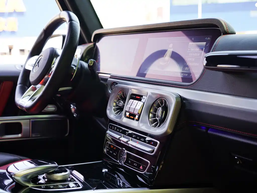Mercedes-Benz G-Class AMG 2019 — фото 42