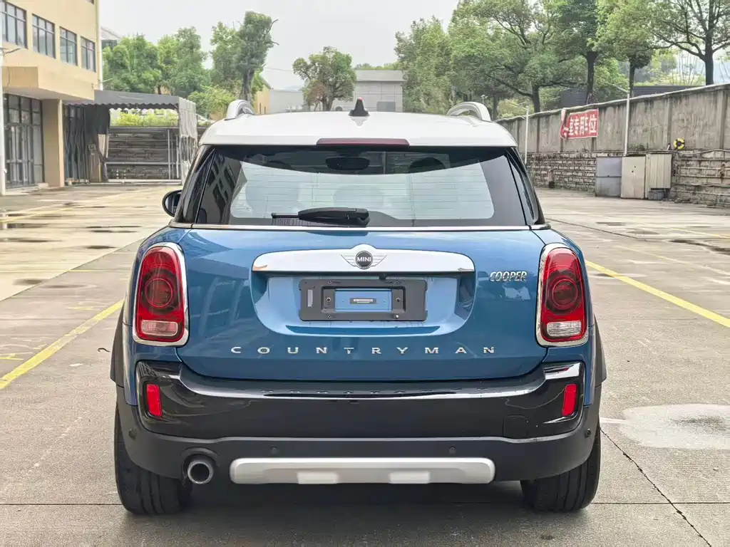 MINI Countryman 2017 — фото 10