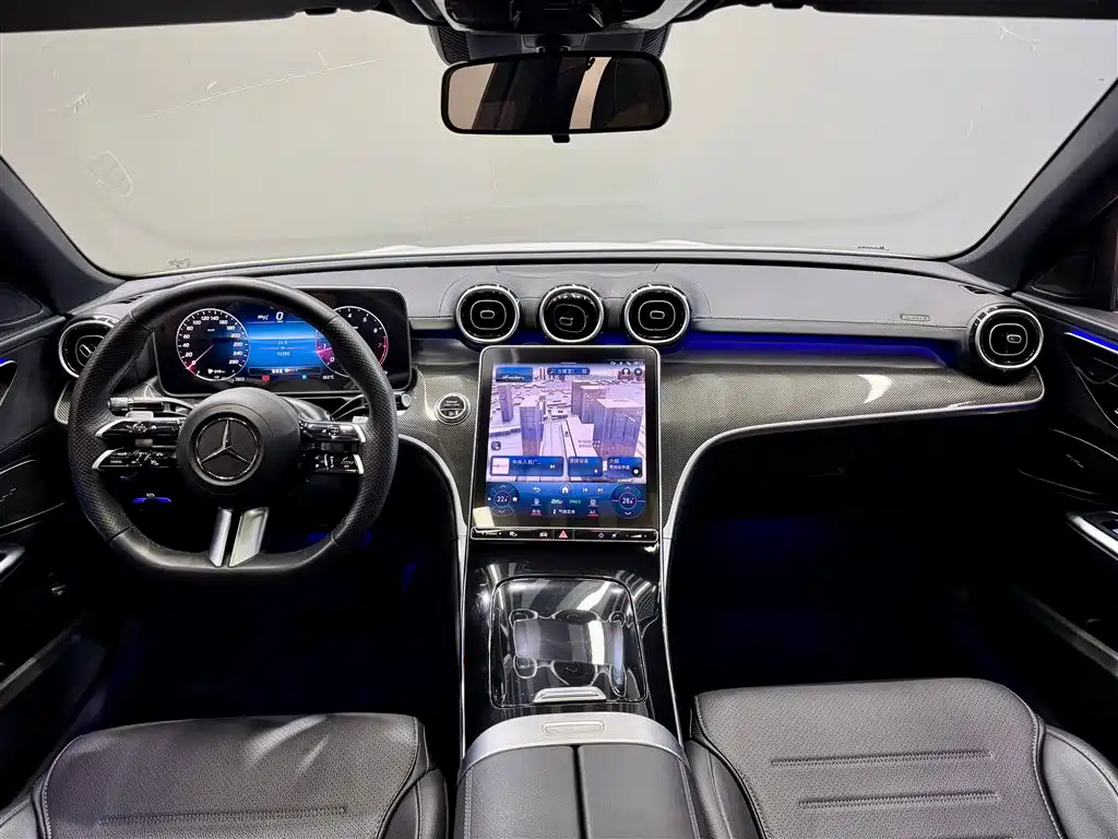Mercedes-Benz C-Class 2023 — фото 15