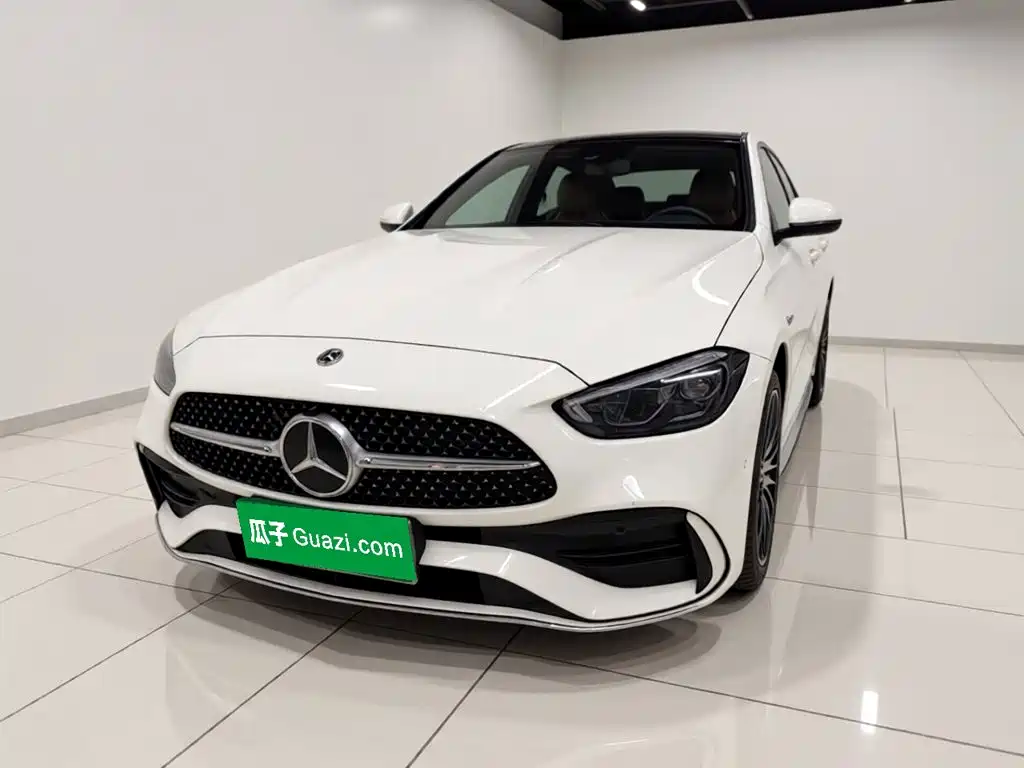 Mercedes-Benz C-Class 2022 — фото 1