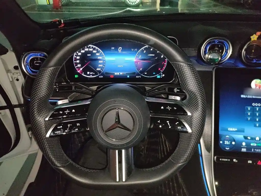 Mercedes-Benz C-Class 2022 — фото 6
