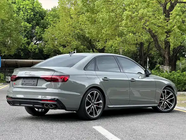 Audi S4 2021