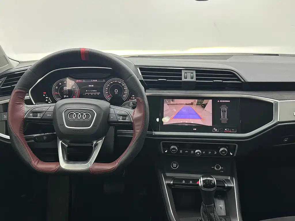 Audi Q3 2022 — фото 10