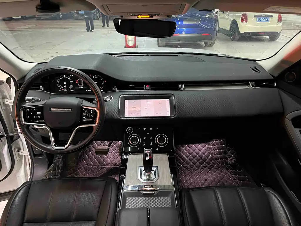 Land Rover Evoque 2021 — фото 8
