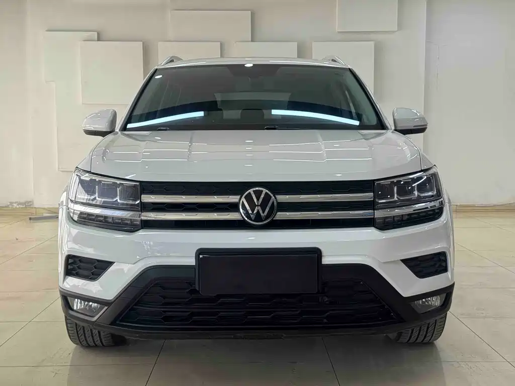 Volkswagen Tharu 2021