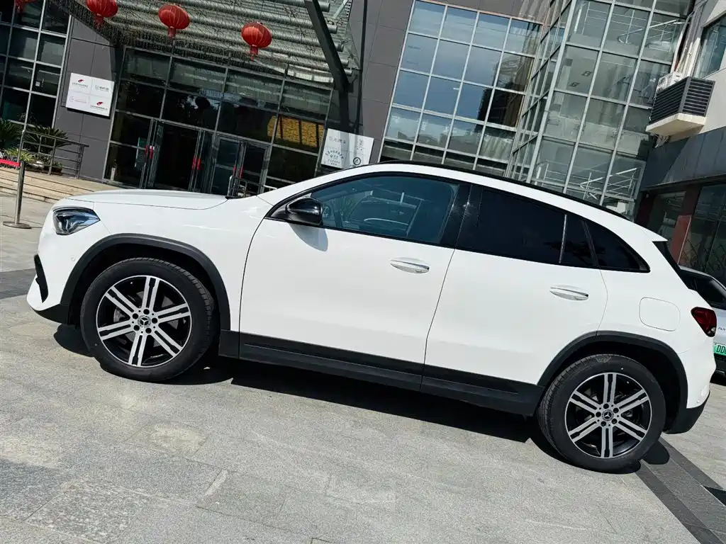 Mercedes-Benz GLA 2022 — фото 8