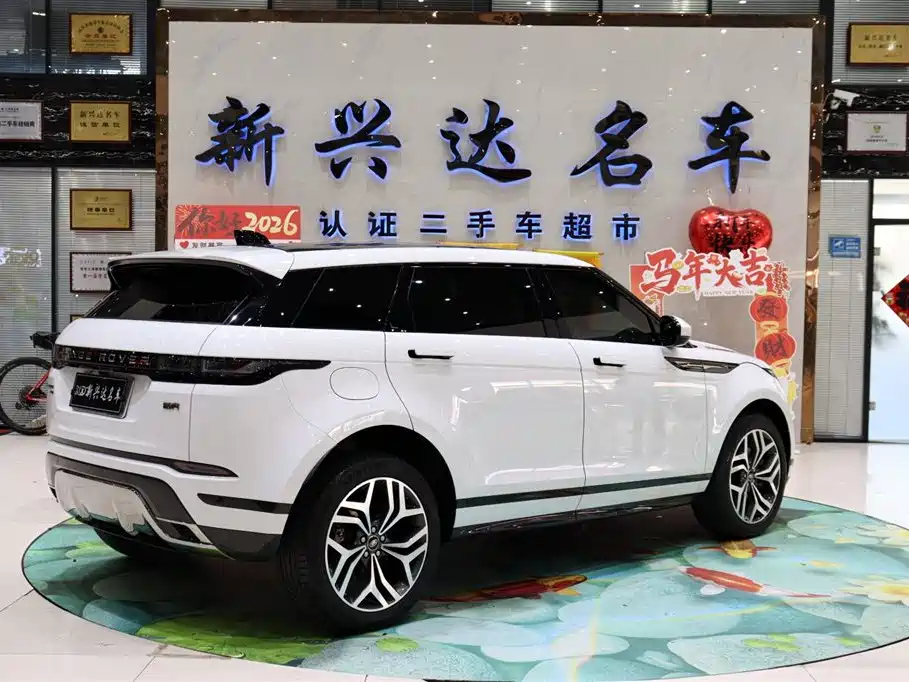 Land Rover Evoque 2023 — фото 5