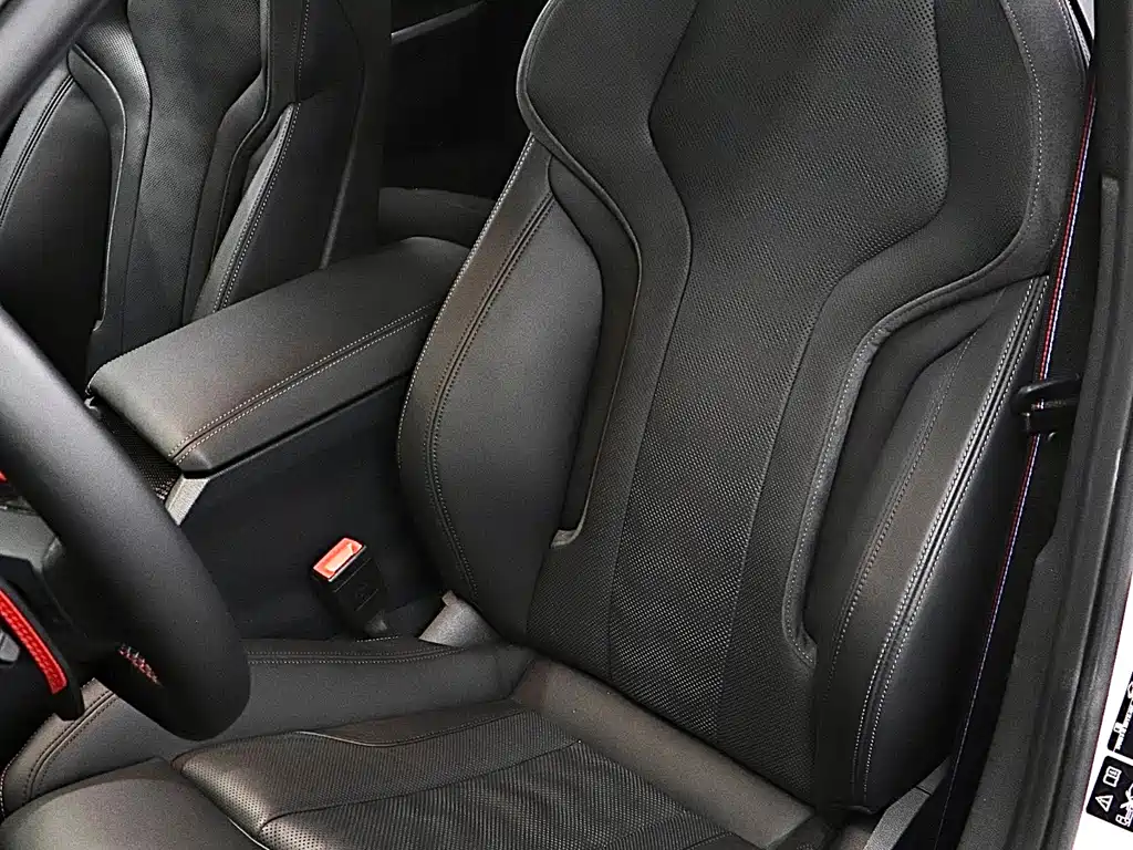 BMW M3 2025 — фото 12