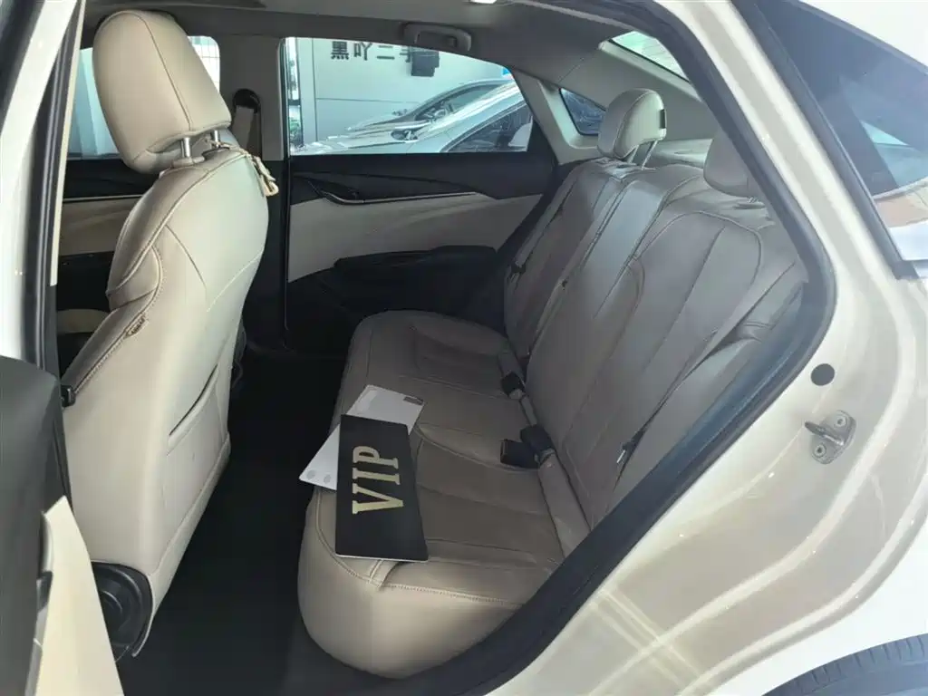 Buick Excelle 2019 — фото 17