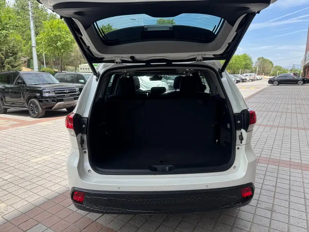Toyota Highlander 2019 — фото 16