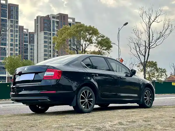 Skoda Octavia 2016