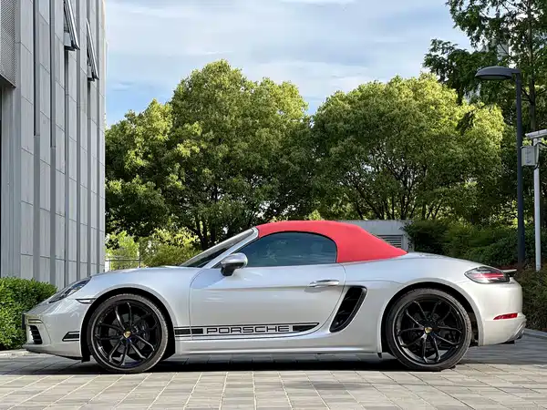 Porsche 718 2023