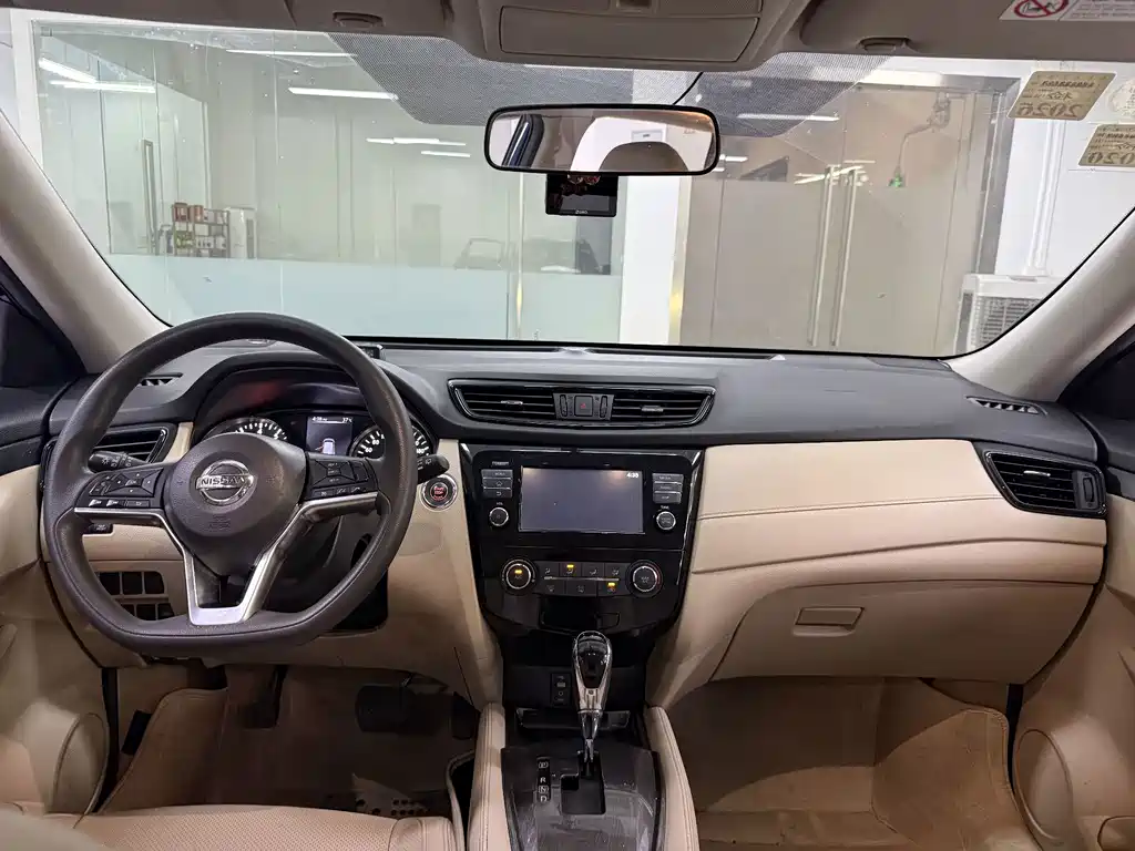 Nissan X-Trail 2018 — фото 16