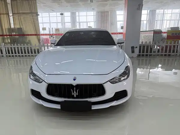 Maserati Ghibli 2016