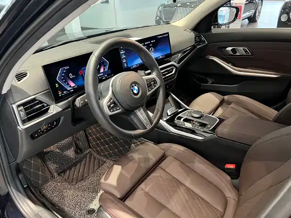 BMW 3 Series 2023