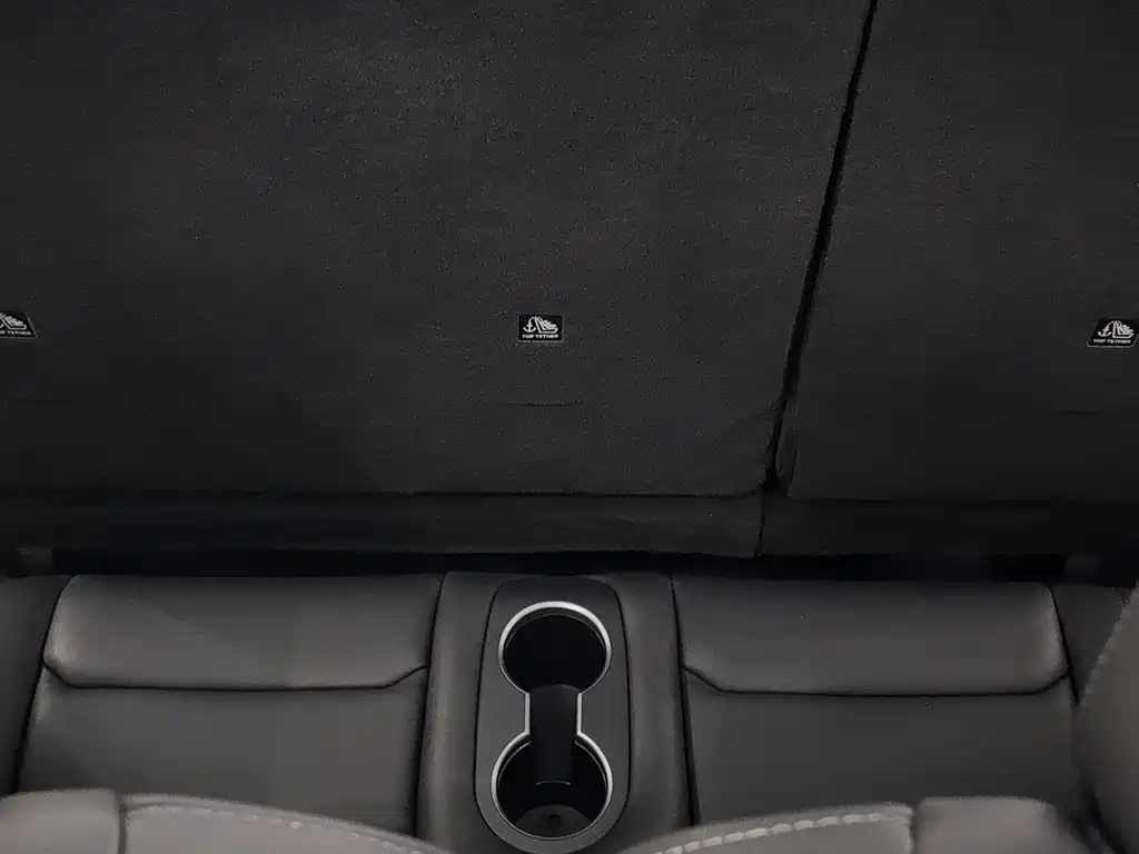 Tesla Model X 2020 — фото 13