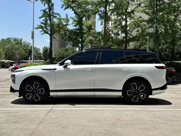 XPeng G9 2025