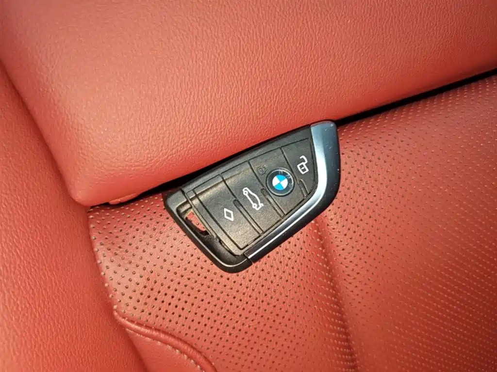 BMW X4 2023 — фото 9