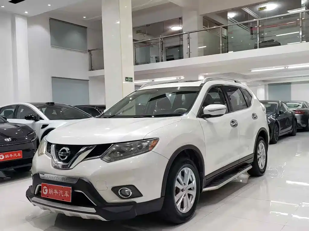 Nissan X-Trail 2014 — фото 1